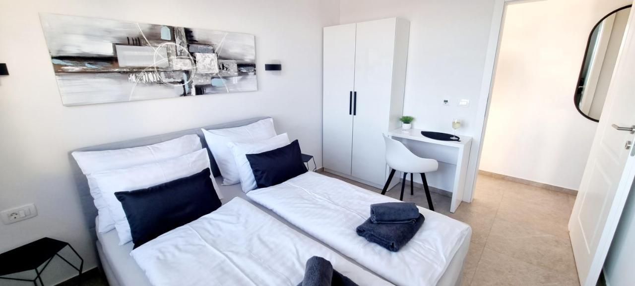 Dinary Apartman Вир Екстер'єр фото